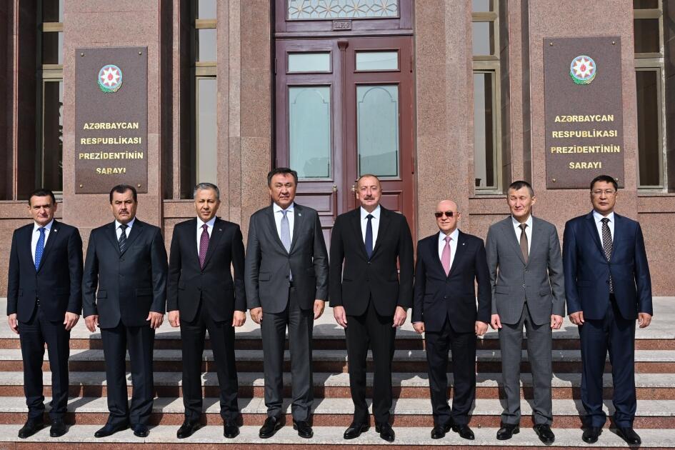 Президент Ильхам Алиев принял министров тюркских государств, участвующих в мероприятиях в Баку