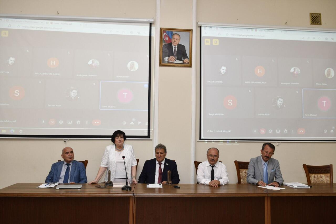 В Баку прошла международная конференция, посвященная академику Наиле Велиханлы
