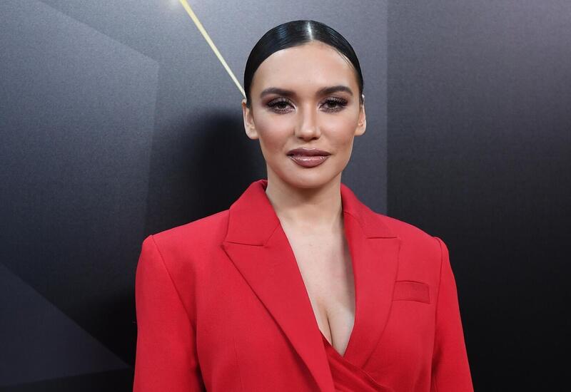 Экс-солистка SEREBRO опубликовала редкие фото сына