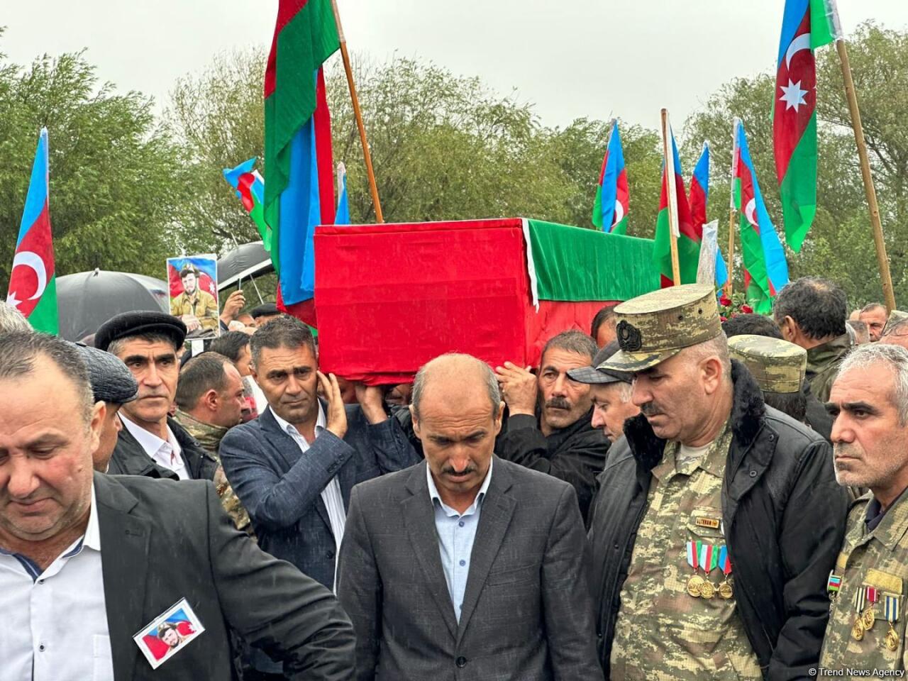 Останки шехида, пропавшего без вести во время Первой Карабахской войны, похоронены в Физули