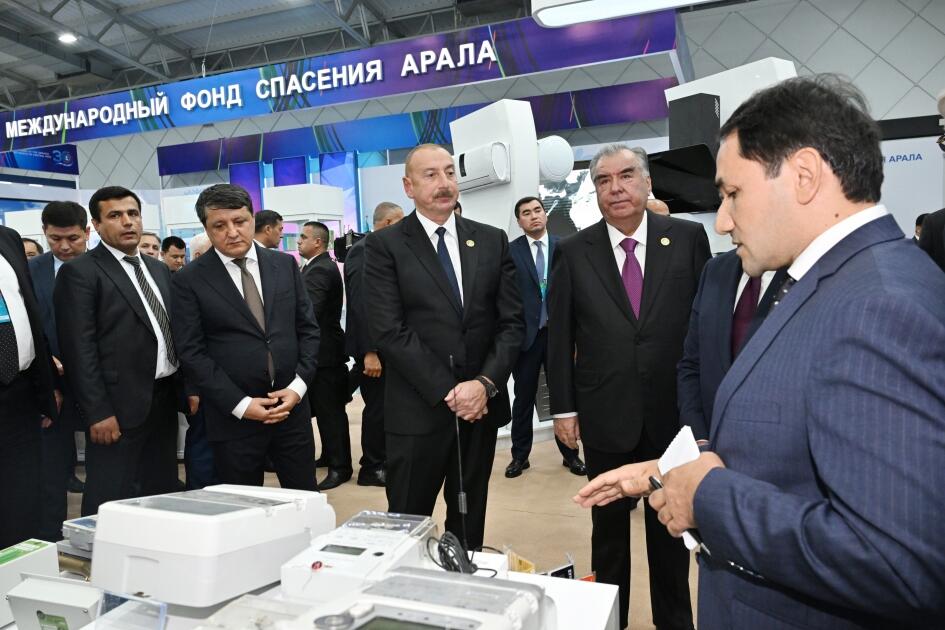 Президент Ильхам Алиев ознакомился с выставкой "ЭКСПО Центральная Азия 2023" в Душанбе