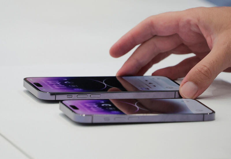 В Apple назвали главный минус съемных аккумуляторов для iPhone