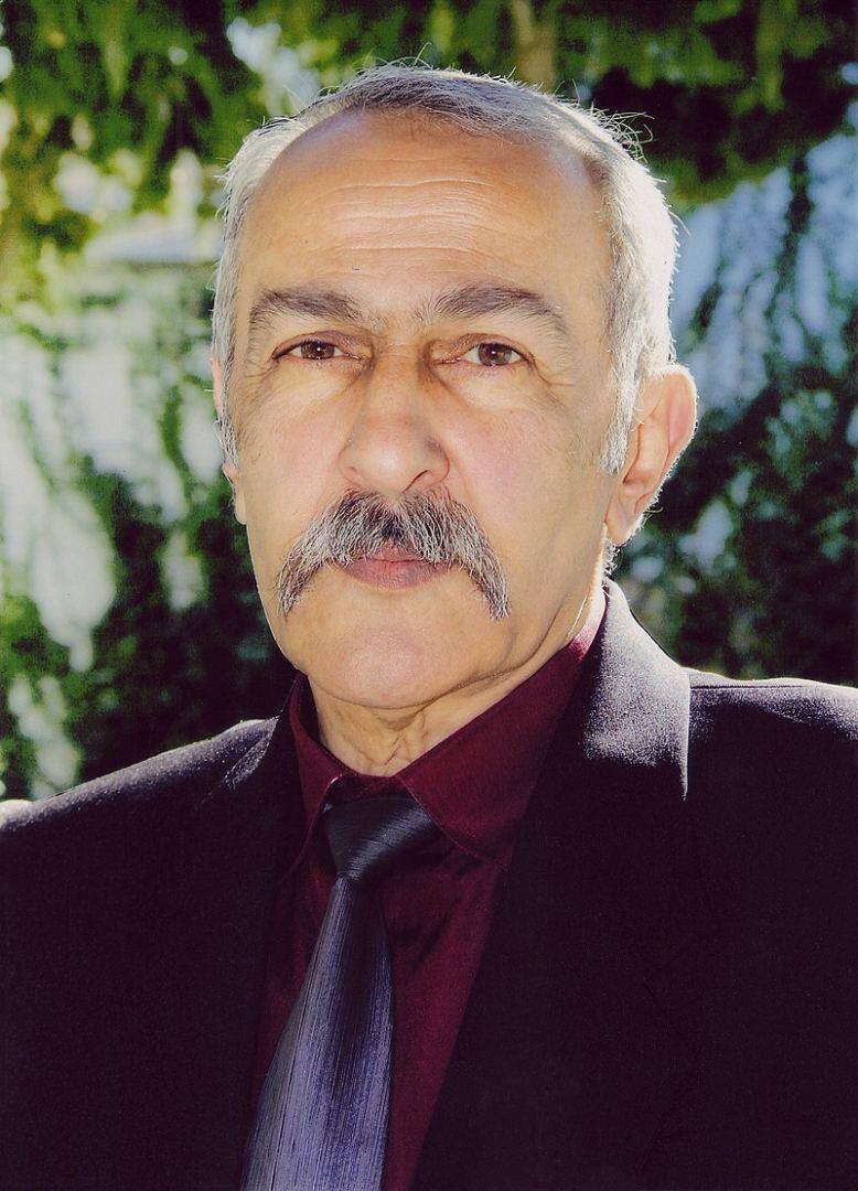 Айдын Мансуров