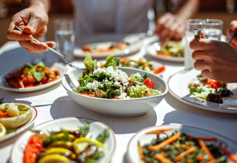 Ötən ay əhali restoranlara bu qədər pul xərcləyib