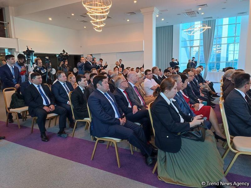 В Астрахани прошла встреча глав делегаций "Каспийского медиафорума-2023" с участием представителей Азербайджана
