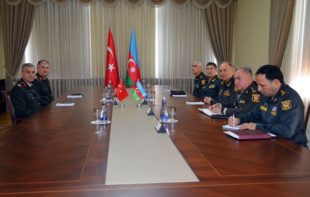 Kərim Vəliyev türkiyəli nümayəndə heyəti ilə görüşdü