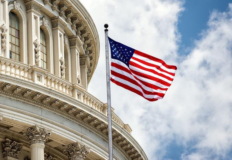 Госдолг США впервые превысил $33 трлн