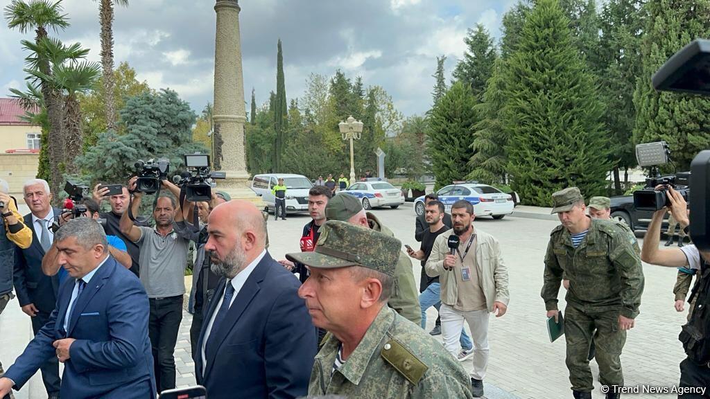 Представители армянских жителей Карабаха прибыли в Евлах
