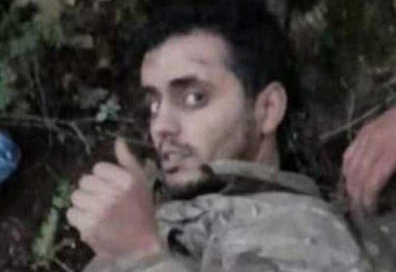 Şəhid xəbəri çıxmış yaralı XTD zabitinin döyüş yerindən təxliyyə görüntüsü
