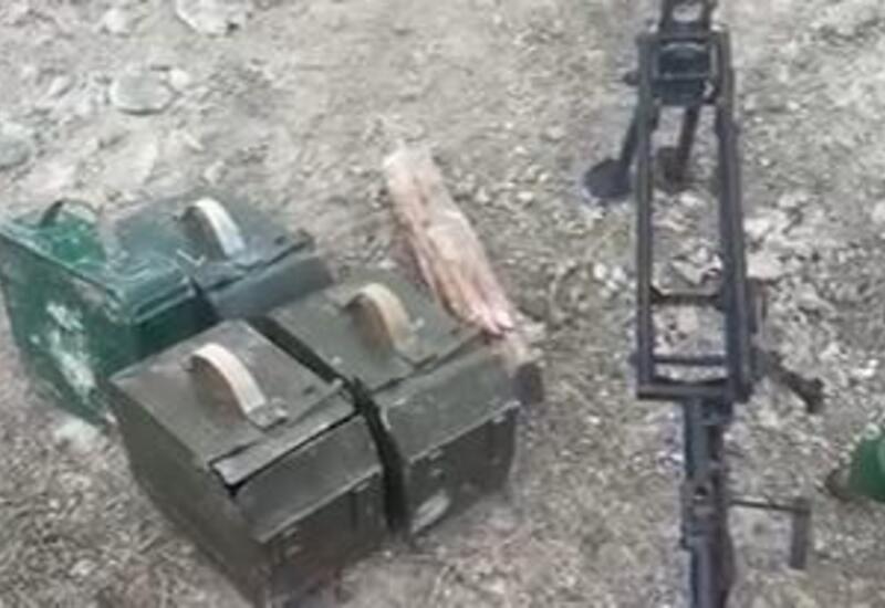 Армянские боевики побросали кучу оружия и сбежали при виде азербайджанских солдат
