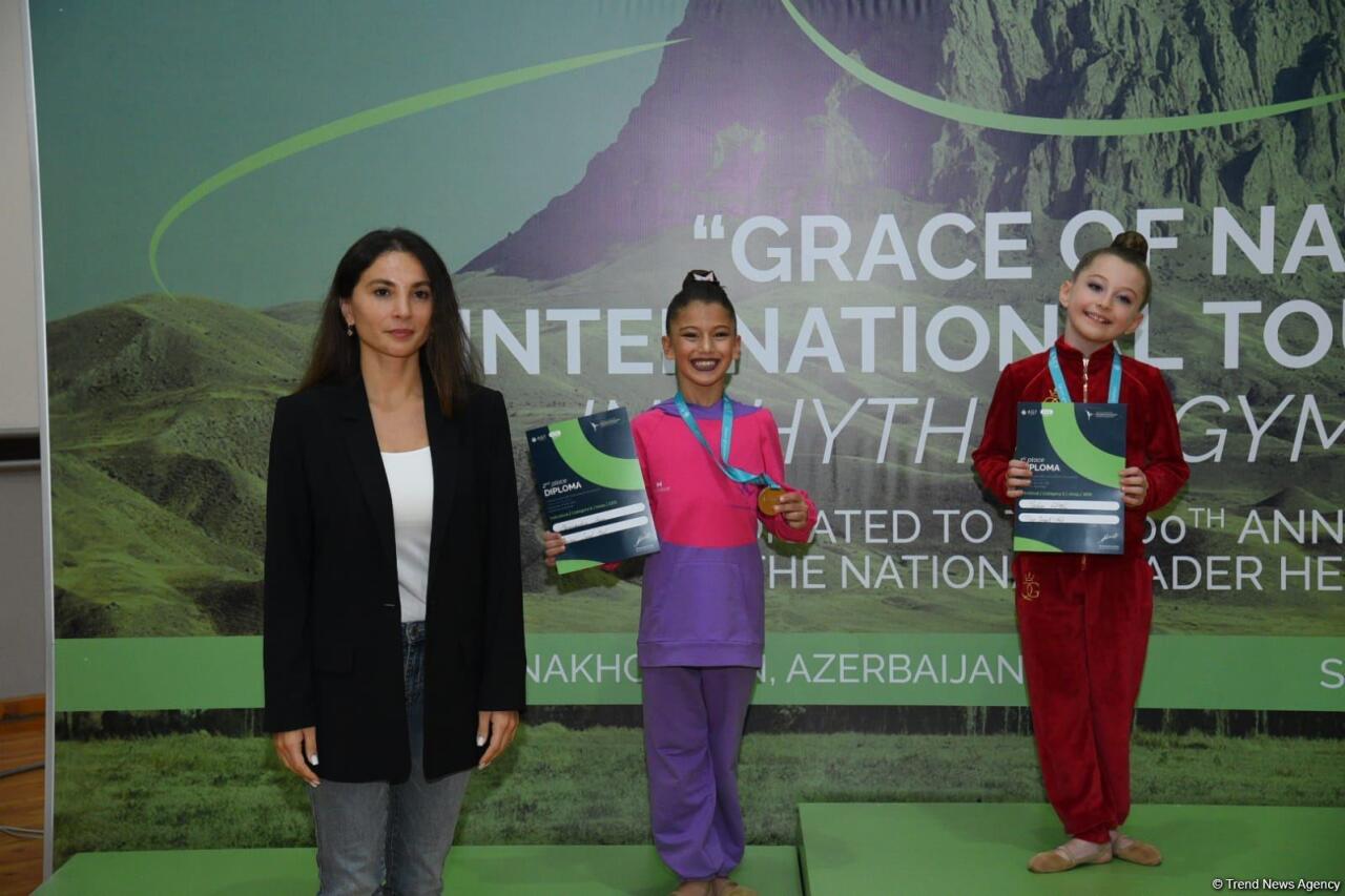 Первый день Международного турнира по художественной гимнастике "Grace of Nature"
