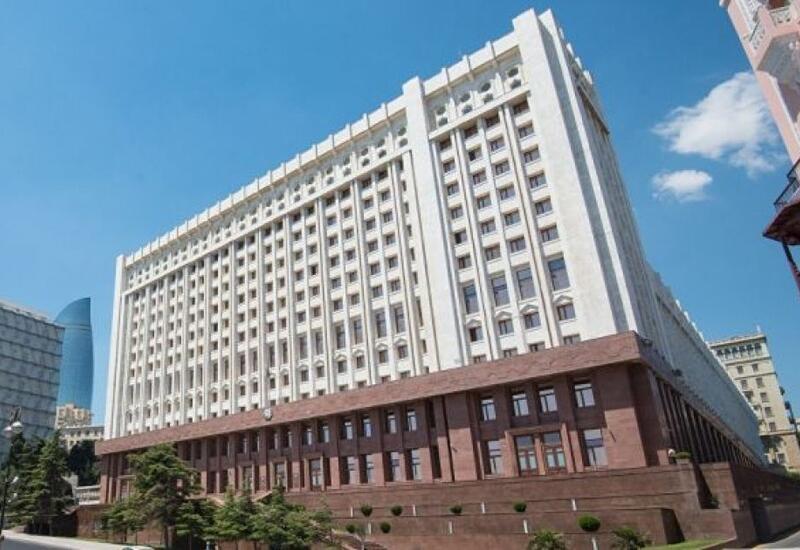 Назван объем топлива, отправленного Азербайджаном для армянских жителей Карабаха
