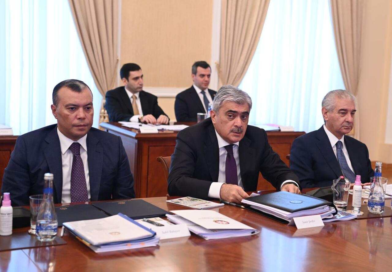 Состоялось расширенное заседание Кабмина Азербайджана