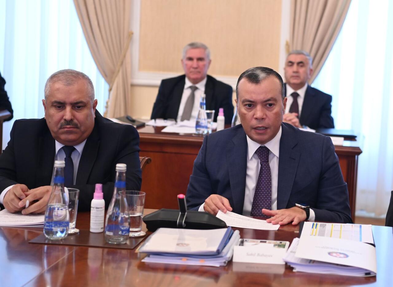 Состоялось расширенное заседание Кабмина Азербайджана
