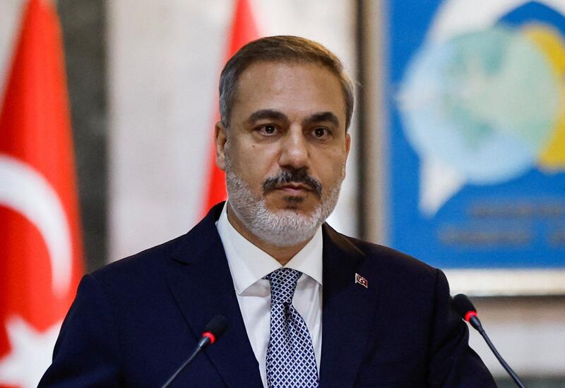 Hakan Fidan Mirzoyanla telefonla danışdı