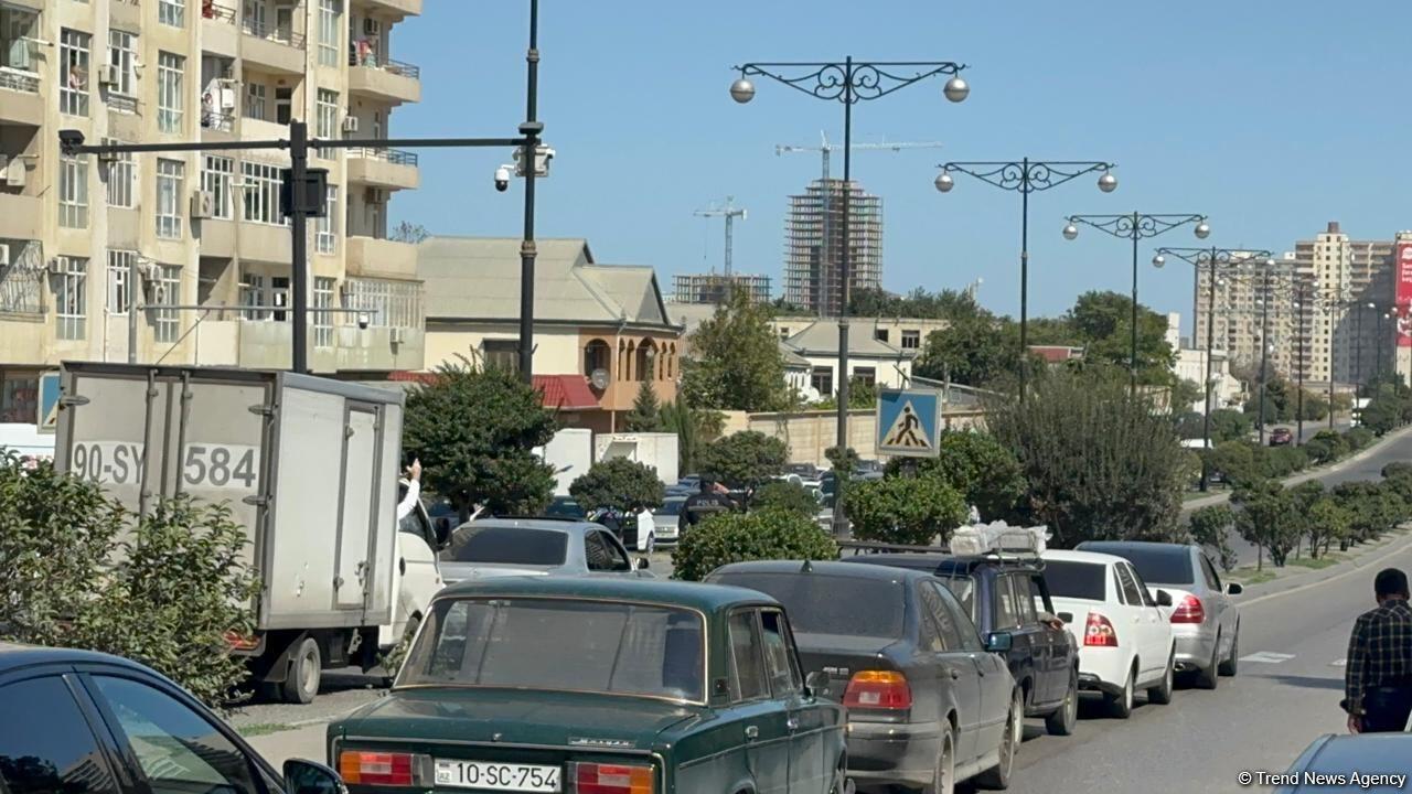В Азербайджане минутой молчания почтили память героев Отечественной войны
