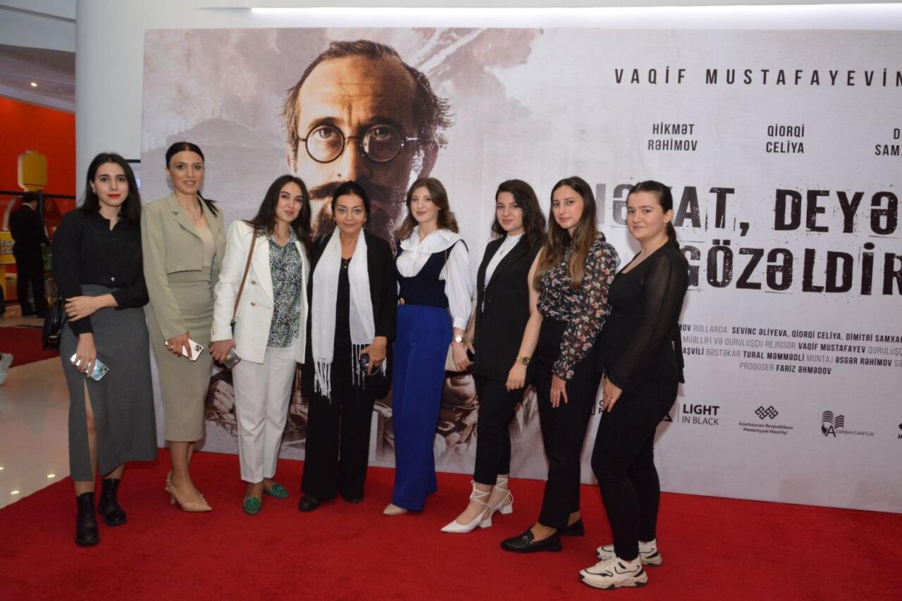 Аншлаг на показе фильма "Həyat, deyəsən, gözəldir" в CinemaPlus