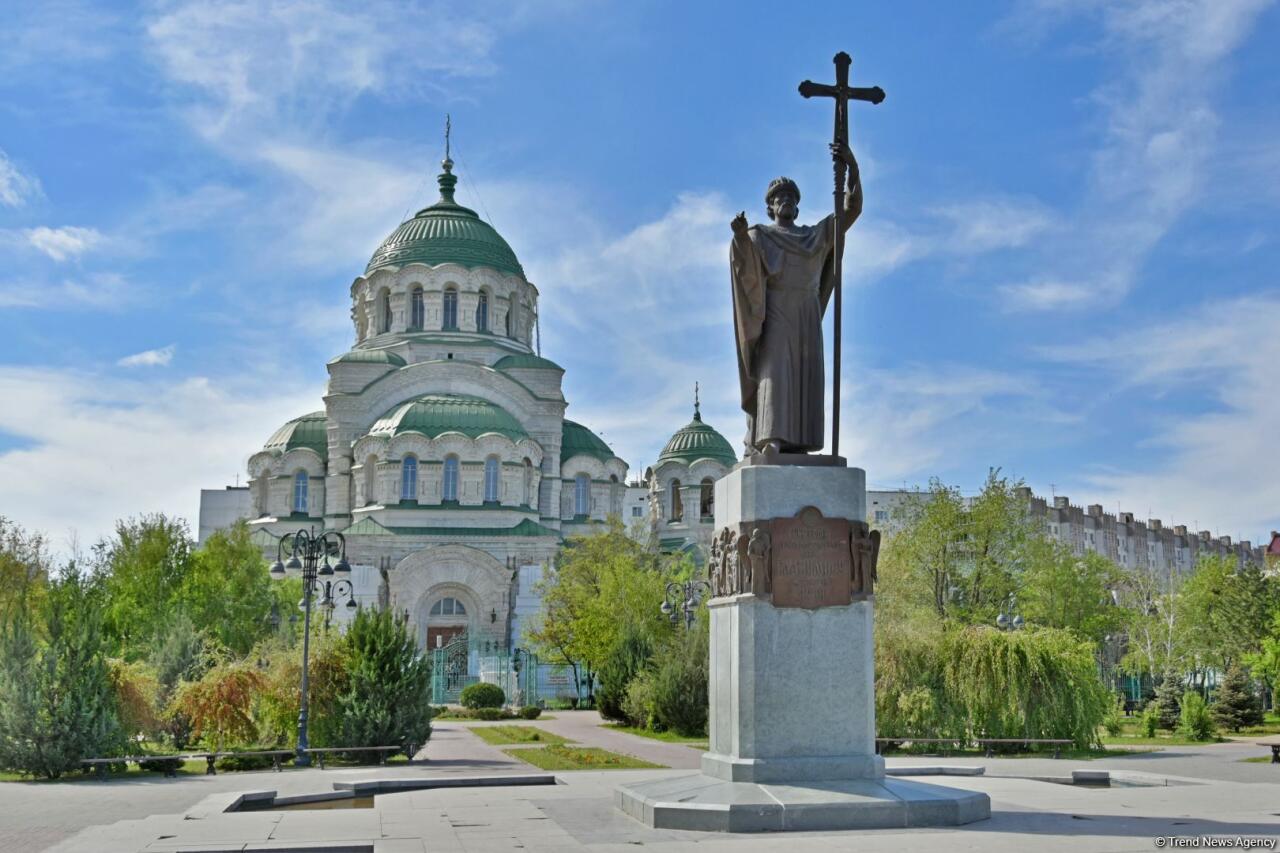 Астрахань глазами азербайджанца – рыбный рай, золото кочевников, доисторические животные, уникальный Кремль и картины
