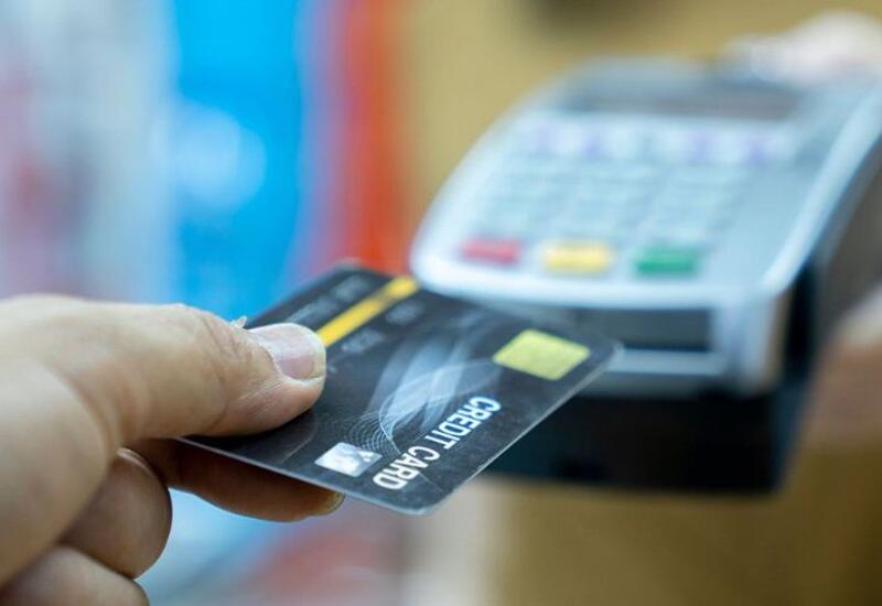 POS-terminallar niyə azalır?