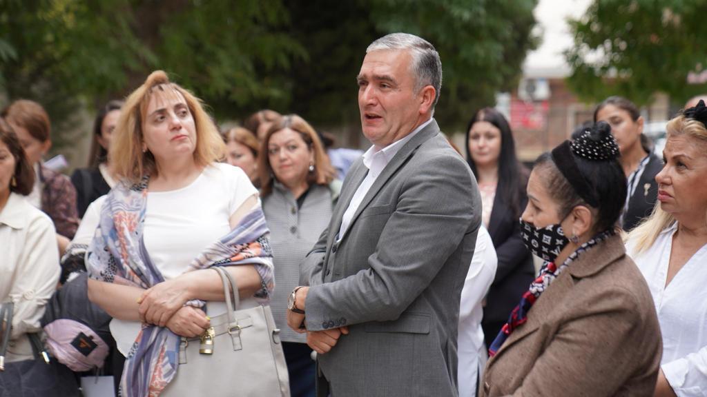 Binəqədidə yerli sakinlərlə görüşlər davam edir