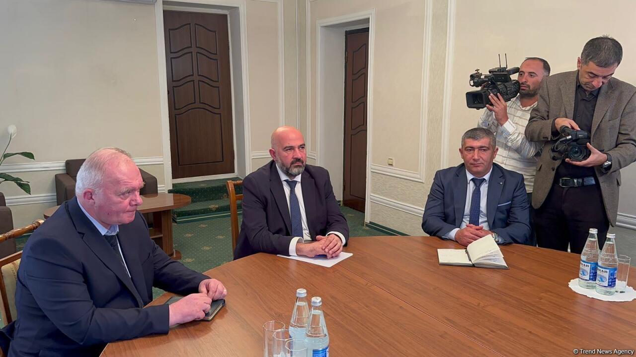 Yevlaxda Qarabağın erməni sakinlərinin nümayəndələri ilə görüş başa çatıb