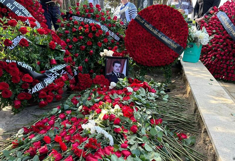 Прошла церемония прощания с Национальным героем Азербайджана Риадом Ахмедовым