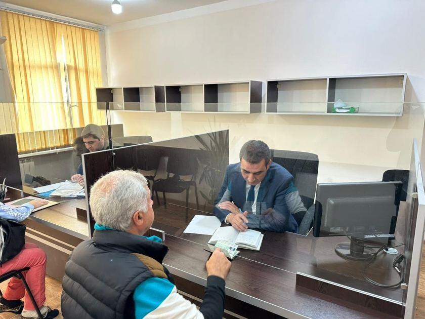 Поступают первые обращения от армян в Карабахе