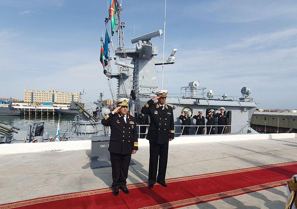 ВМС Азербайджана и Казахстана проводят учения в Каспийском море