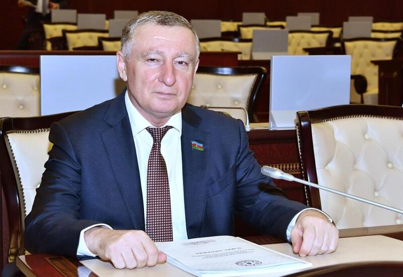 Машхур Мамедов награжден орденом "Шохрат"