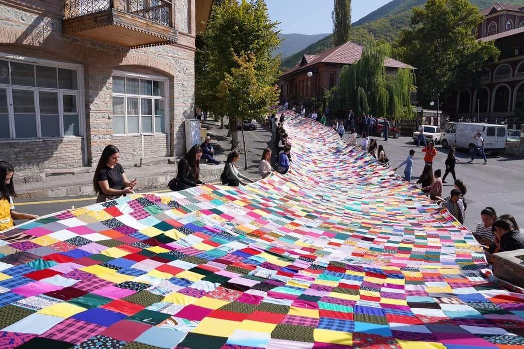 Улицы Шеки в древнем искусстве гурамы