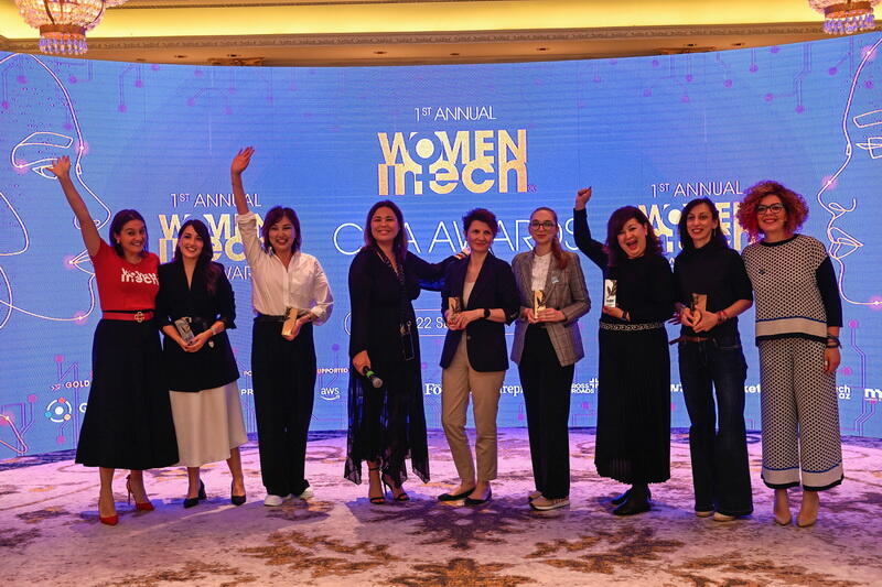 Генеральный директор AzerTelecom удостоена престижной награды «Global Leadership Women in Tech®»