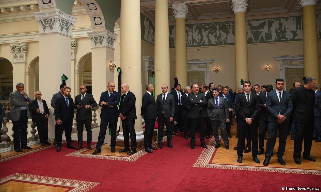 Прошла церемония прощания с Хошбахтом Юсифзаде