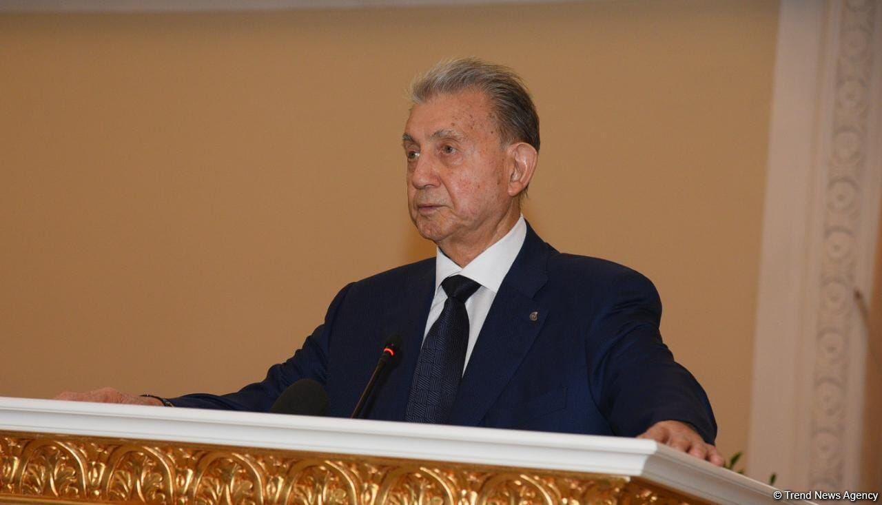 Прошла церемония прощания с Хошбахтом Юсифзаде