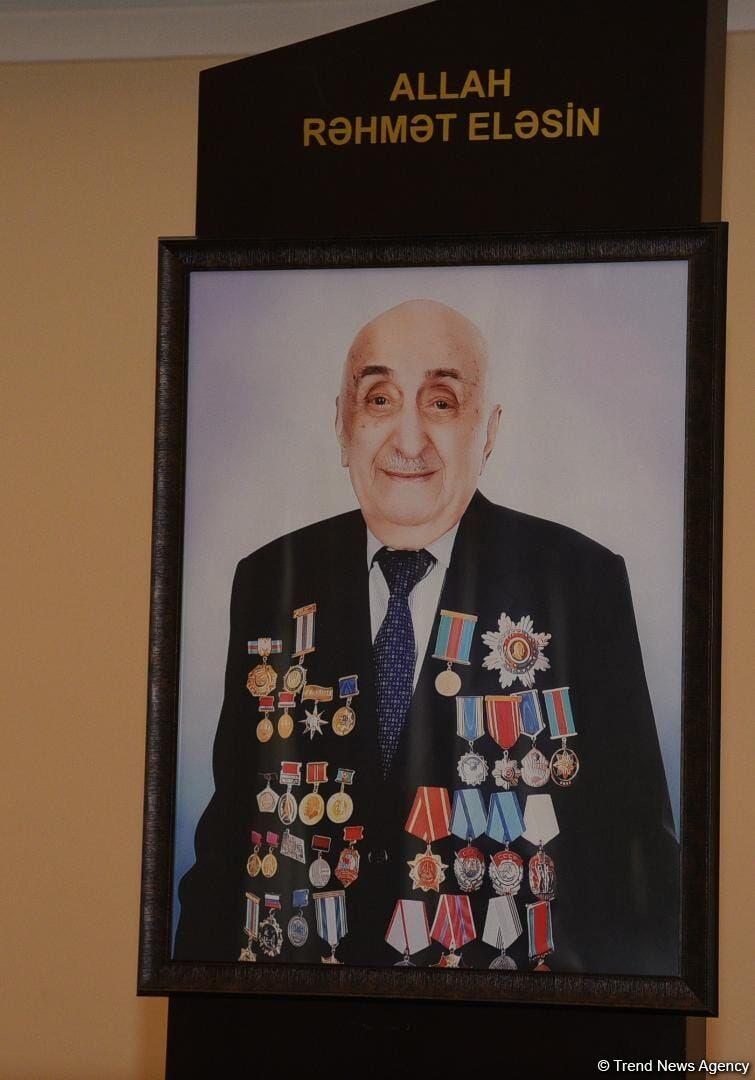 Прошла церемония прощания с Хошбахтом Юсифзаде