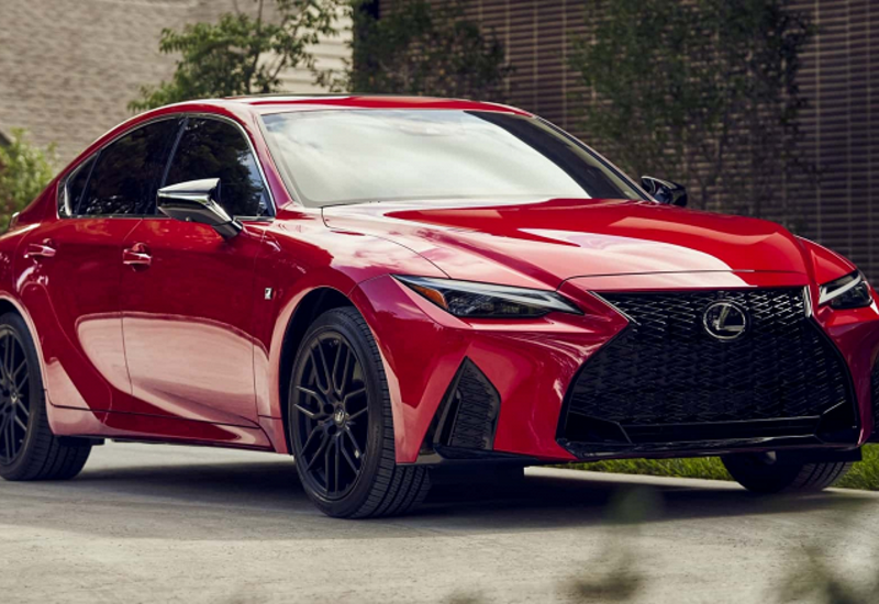 Представлен Lexus IS 2024