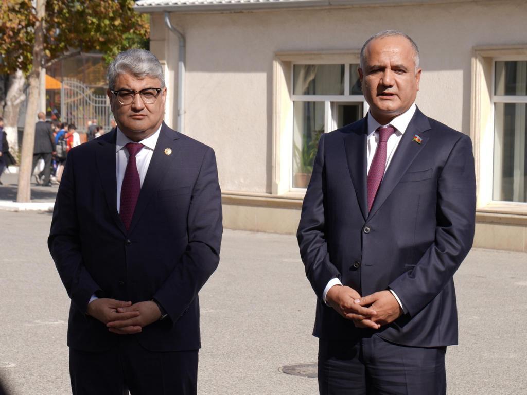 Binəqədidə yerli sakinlərlə görüşlər davam edir