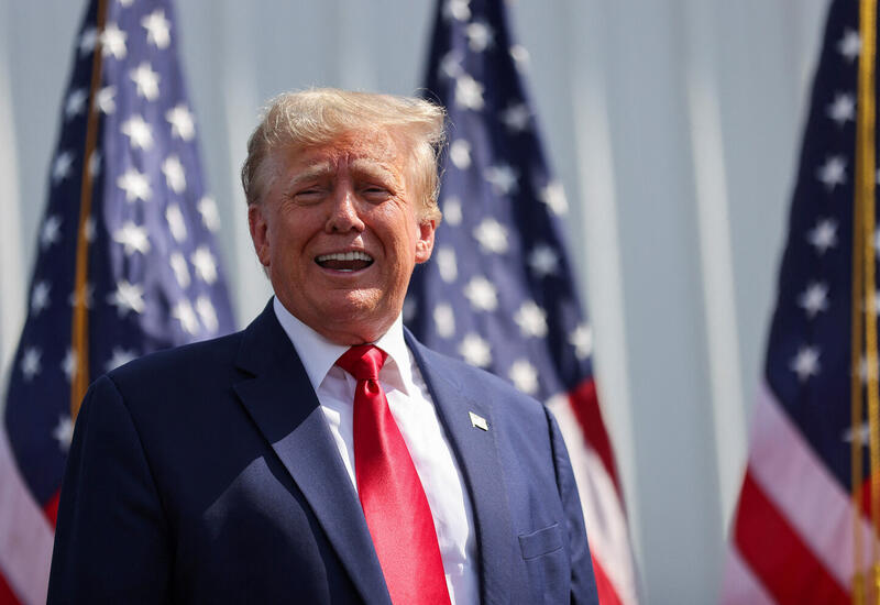 Трамп примет Орбана в своем имении во Флориде