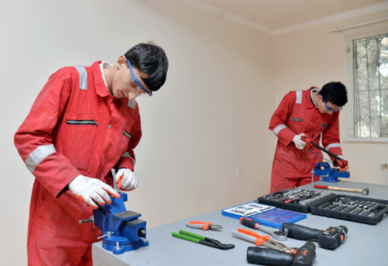 Оплата обучения азербайджанских ветеранов войны в профучреждениях будет осуществляться за счет государства