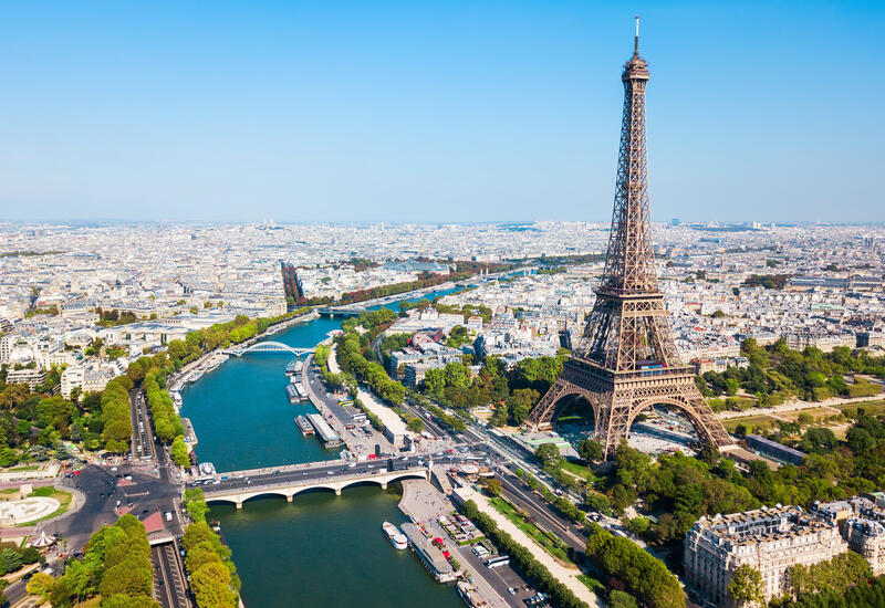 Часть вокзала в центре Парижа закрыли