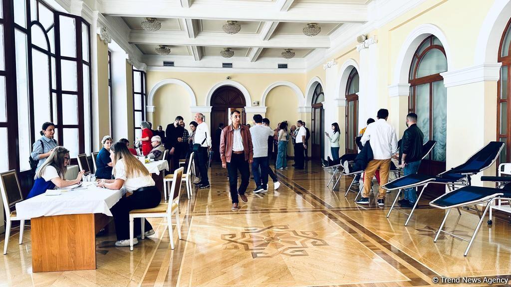 Акция по сдаче крови в Азербайджанской государственной академической филармонии