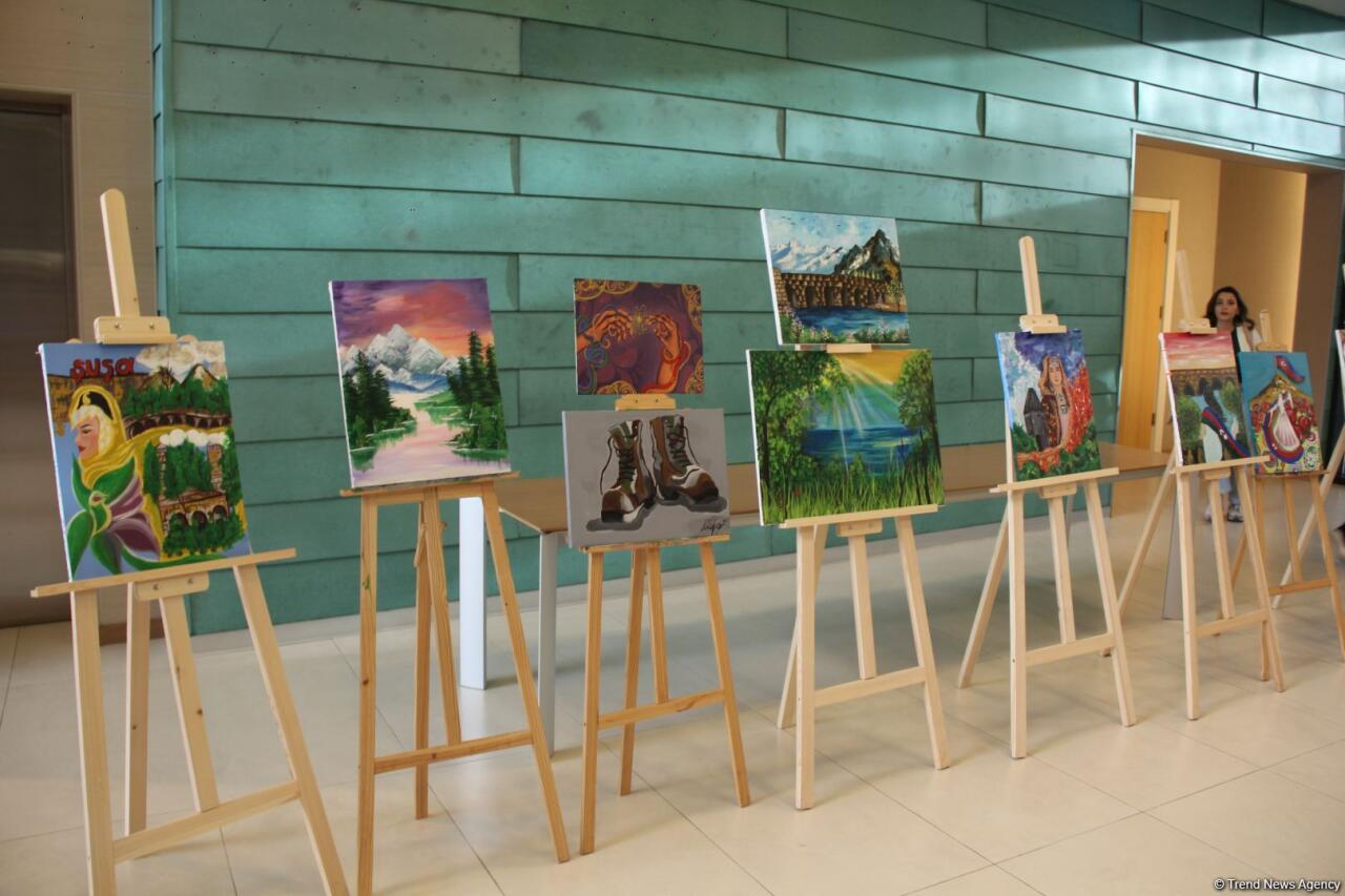 В Университете ADA состоялся концерт мастеров искусств, посвященный Дню Победы