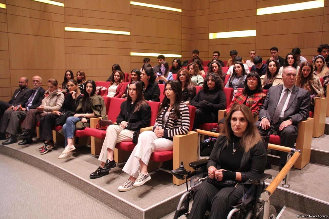 В Университете ADA состоялся концерт мастеров искусств, посвященный Дню Победы