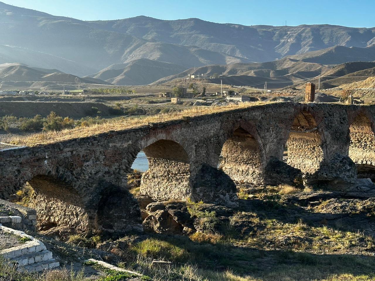 Международные путешественники в Худаферине