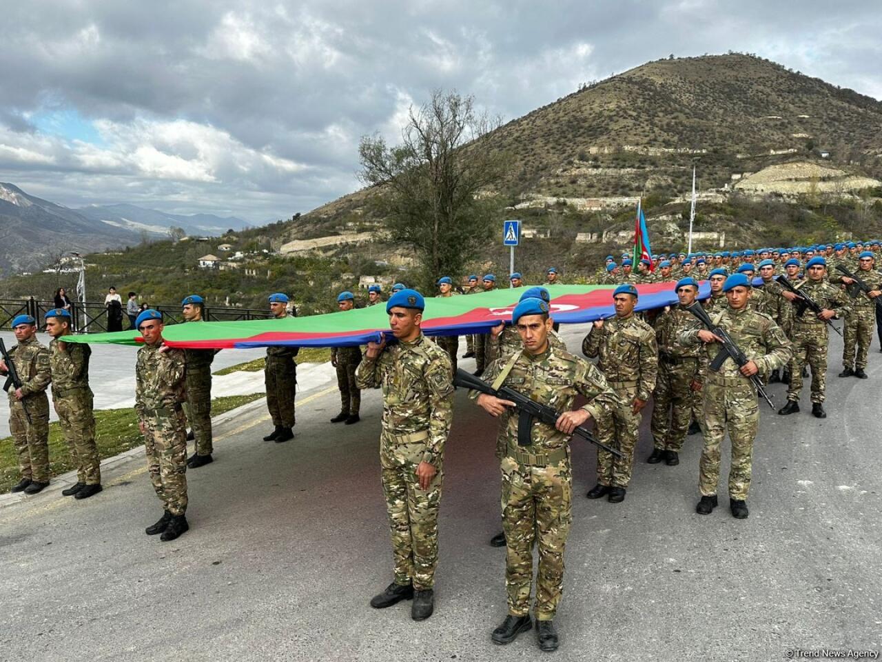 Laçında Zəfər günü ilə bağlı yürüş keçirilib