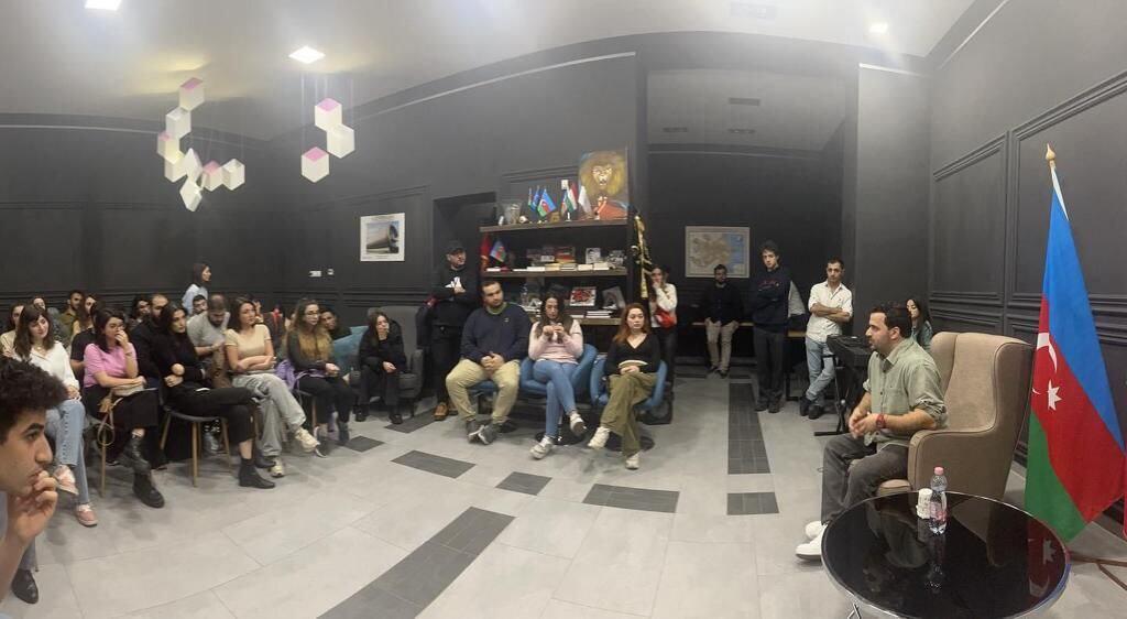 Budapeştdə azərbaycanlı reper Orxan Zeynallının konserti olub