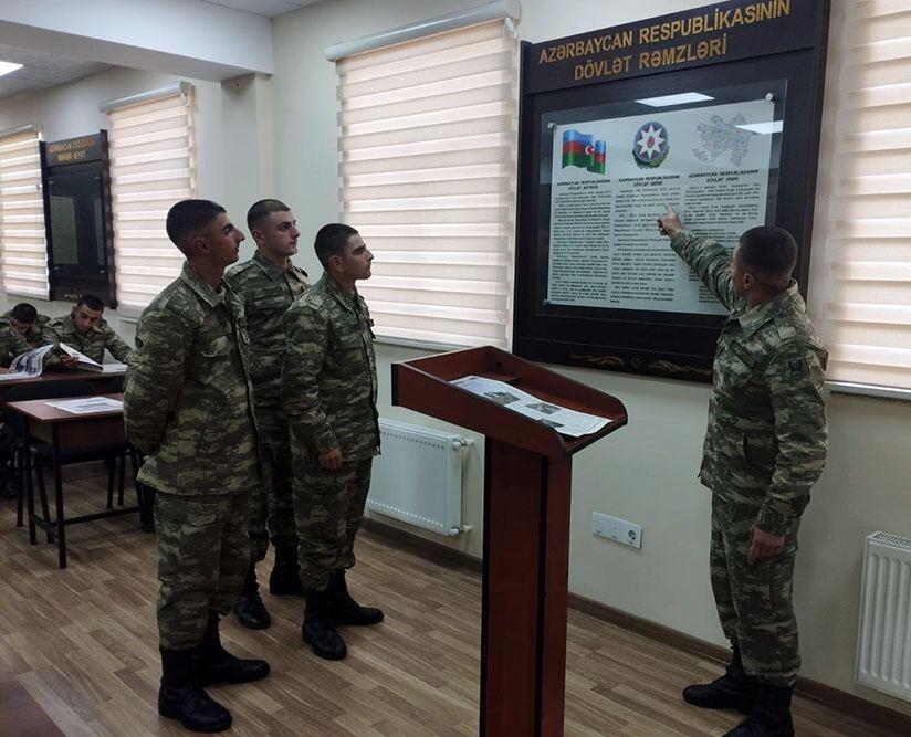 Azərbaycan Ordusunda Konstitusiya Günü münasibətilə silsilə tədbirlər keçirilib