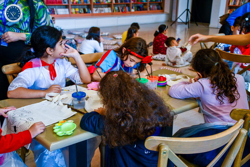 Европейская Азербайджанская Школа и сеть магазинов 'Libraff' успешно радует учеников сотрудничеством