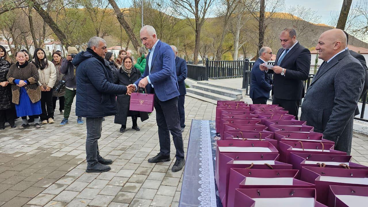 Zabuxa köçürülən ailələrə mənzillərinin açarları təqdim edilib