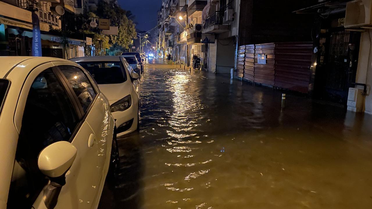 İzmirdə dəhşətli gecə