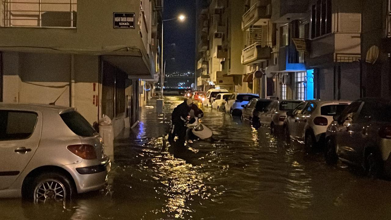 İzmirdə dəhşətli gecə